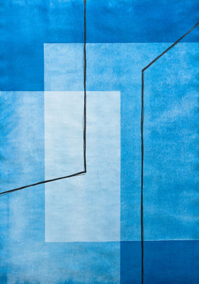 Räume Nr. 5, 2024, Grafit auf Fotogramm, 100 x 70 cm