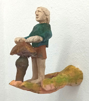 handFrauPilz, 2023, Holz bemalt, 20 x 10 x 23 cm