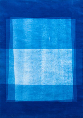 Licht Nr. 1, 2024, Grafit auf Fotogramm, 100 x 70 cm